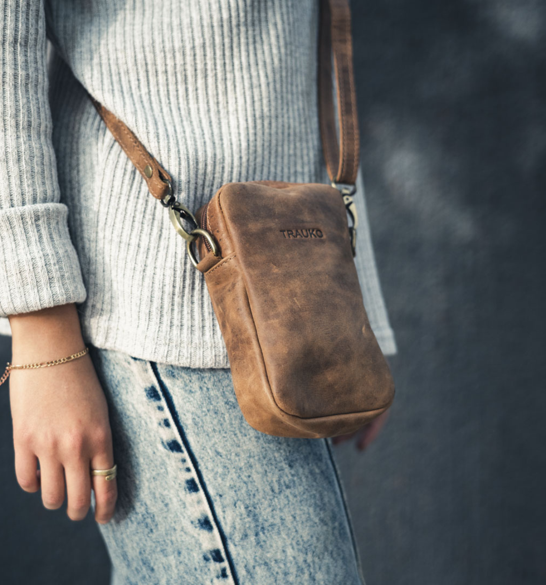 BOLSOS Y MOCHILAS MUJER