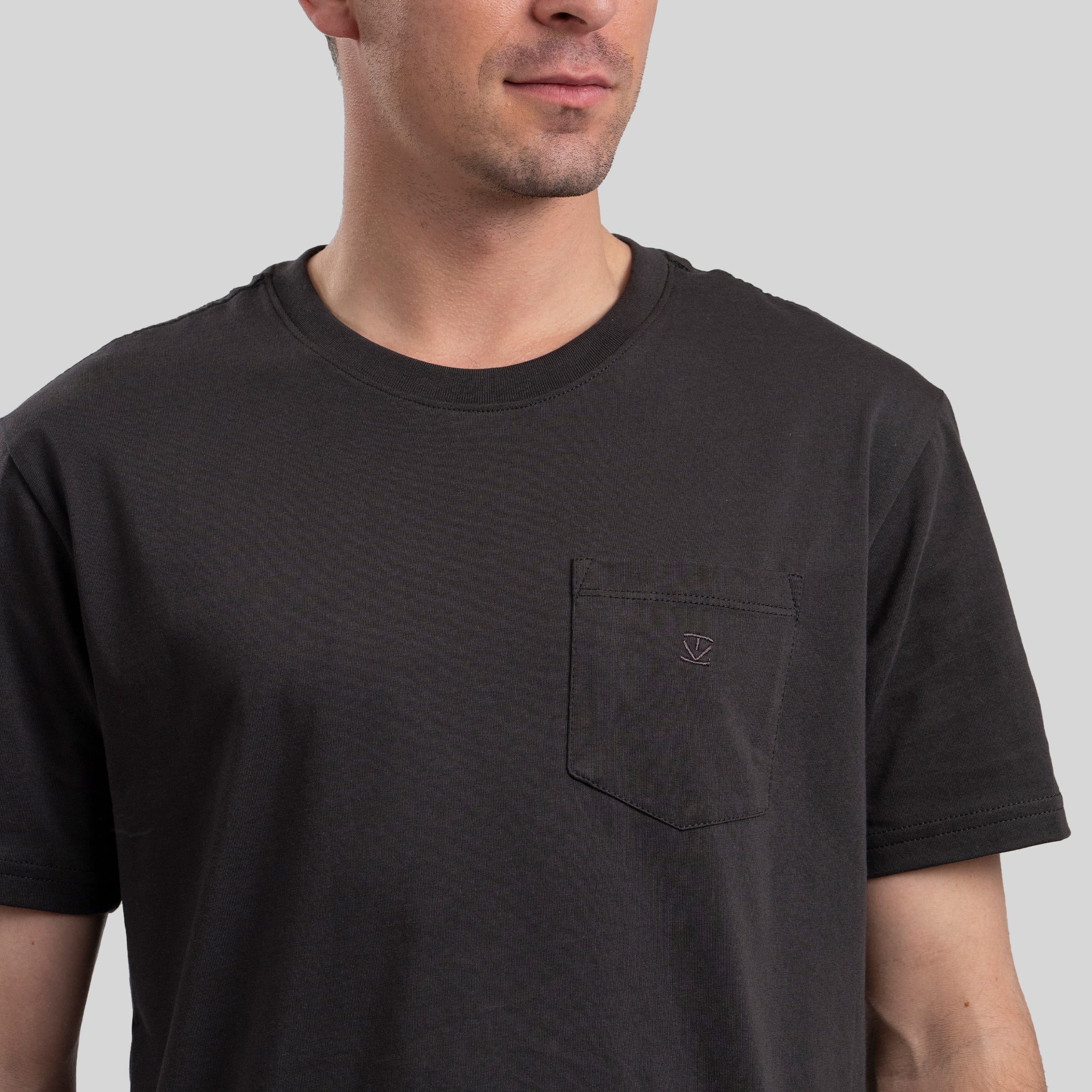 Polera Pocket Black - Trauko