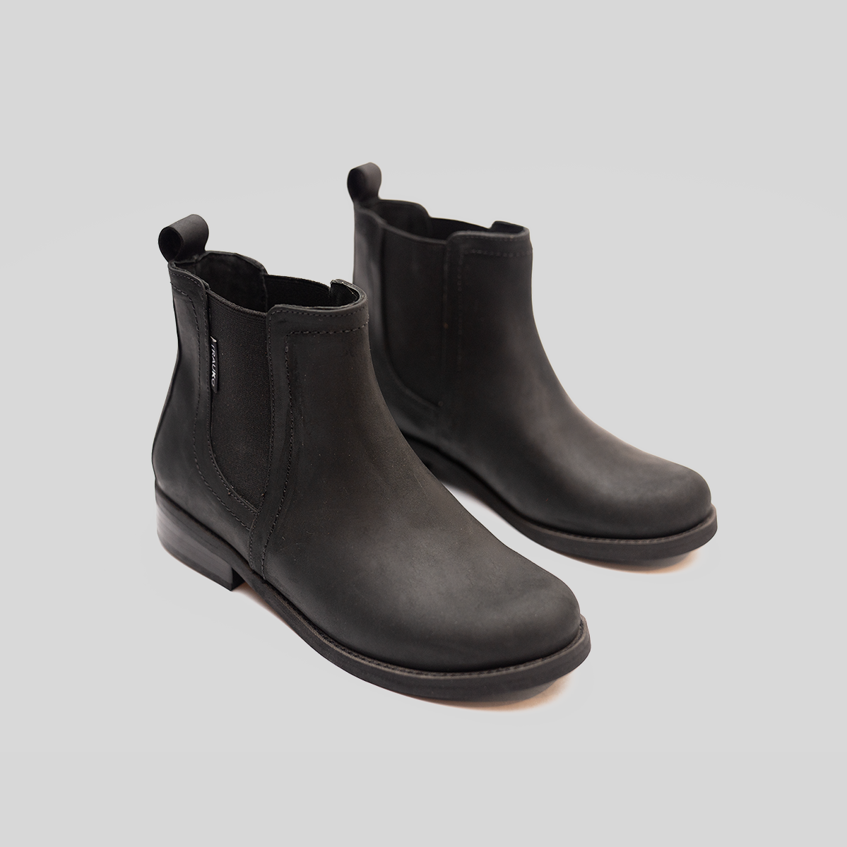 Chelsea Mujer Negro - Trauko