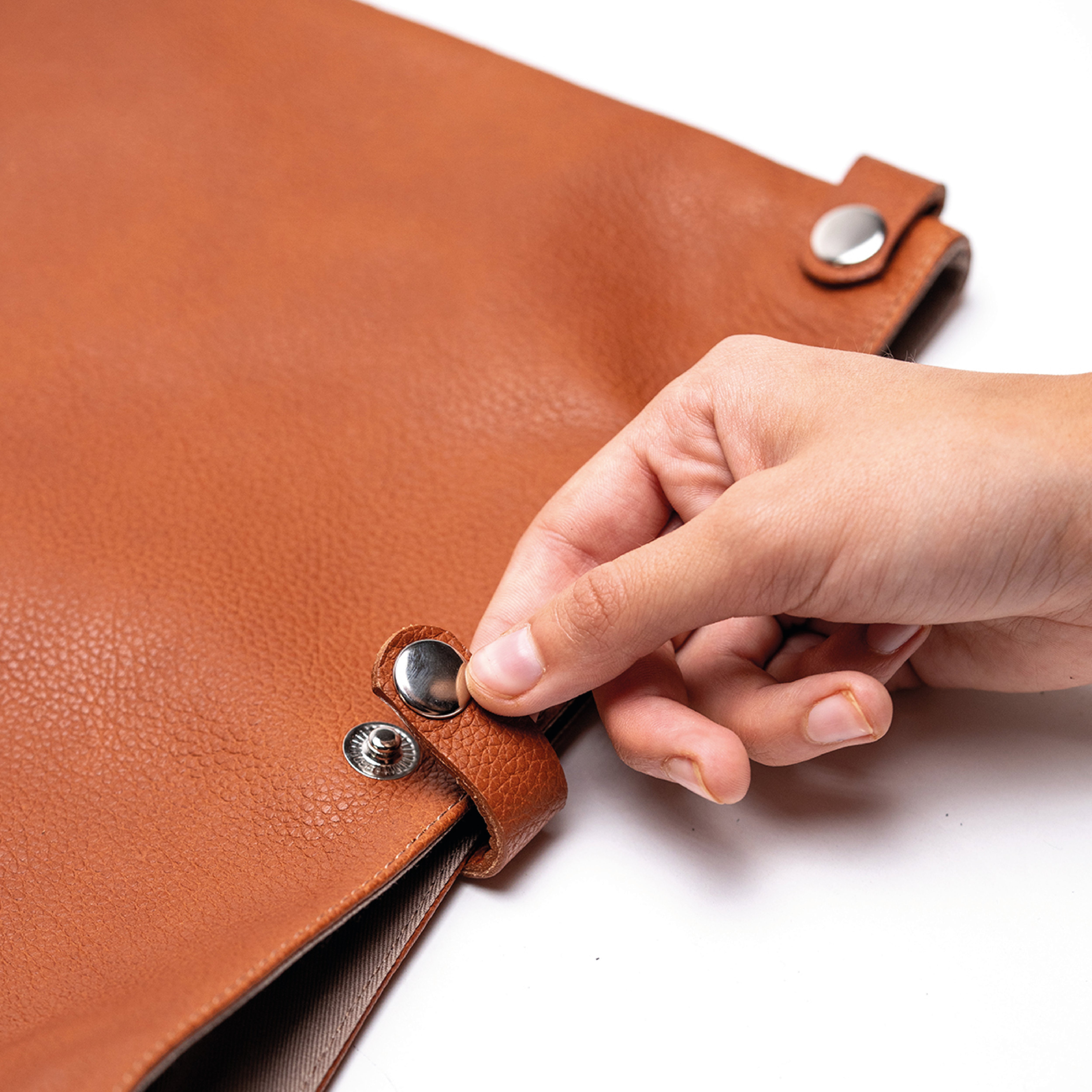 Funda Notebook Aster Negro