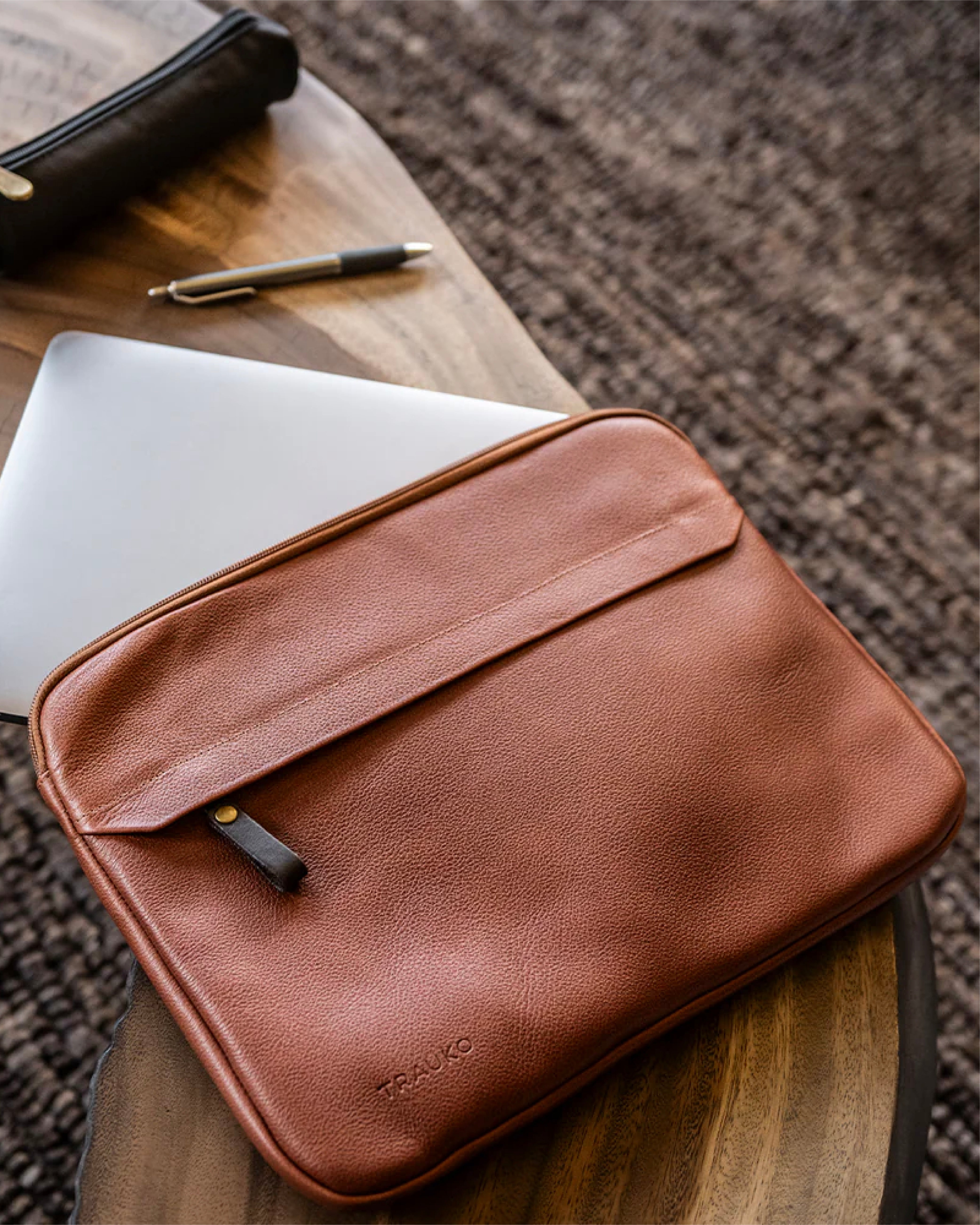 Funda Notebook Zagreb Cognac